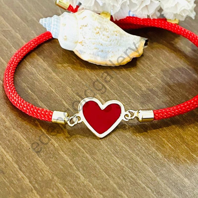 دستبند طرح قلب میناکاری