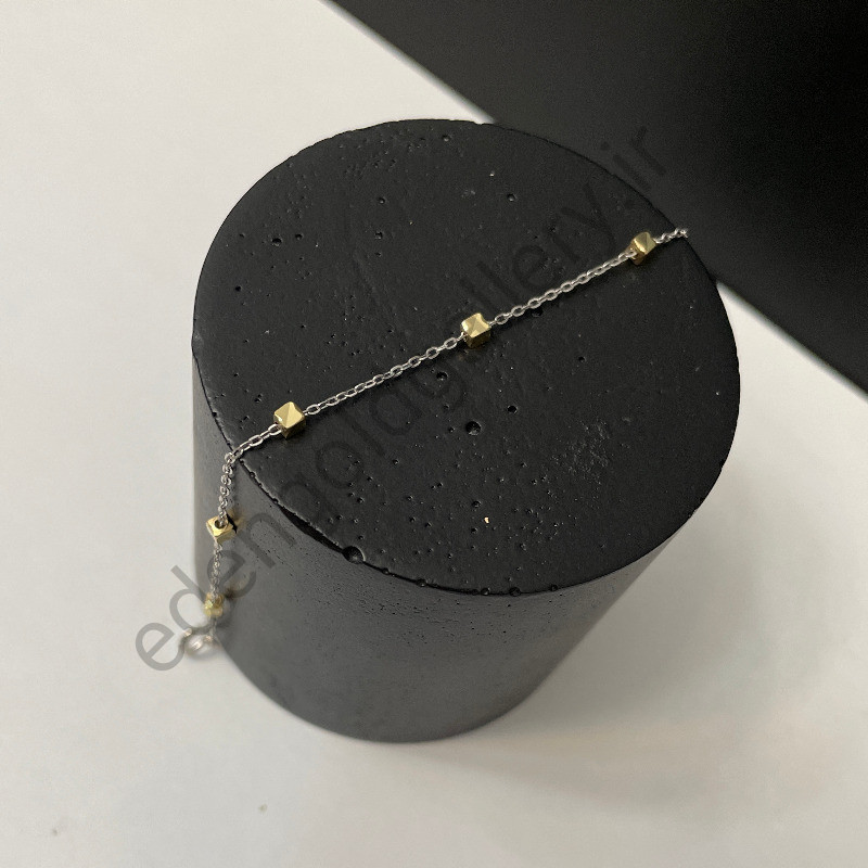 دستبند طلا آلبرنادو مربعی