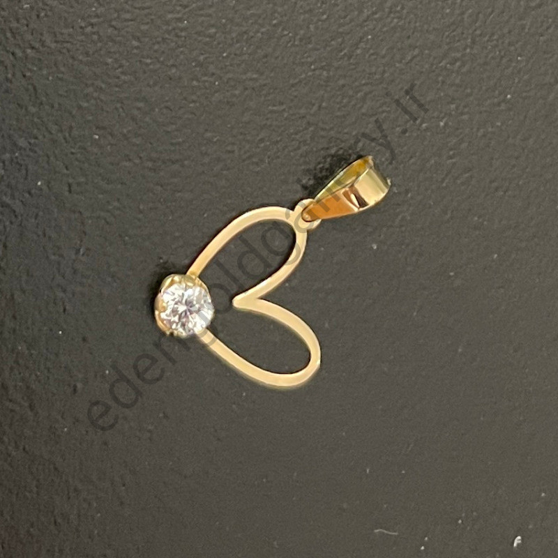 پلاک طلا قلب و نگین